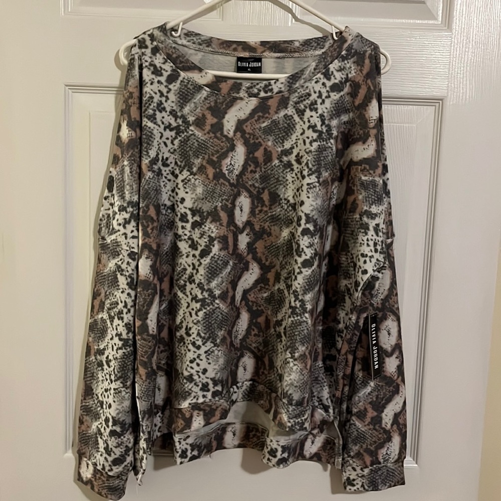 Olivia Jordan Distressed Snake Cold Shoulder L/S Top